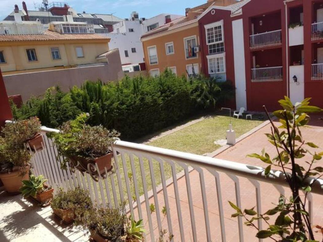 מאלגה Bolivia Beach Apartments מראה חיצוני תמונה