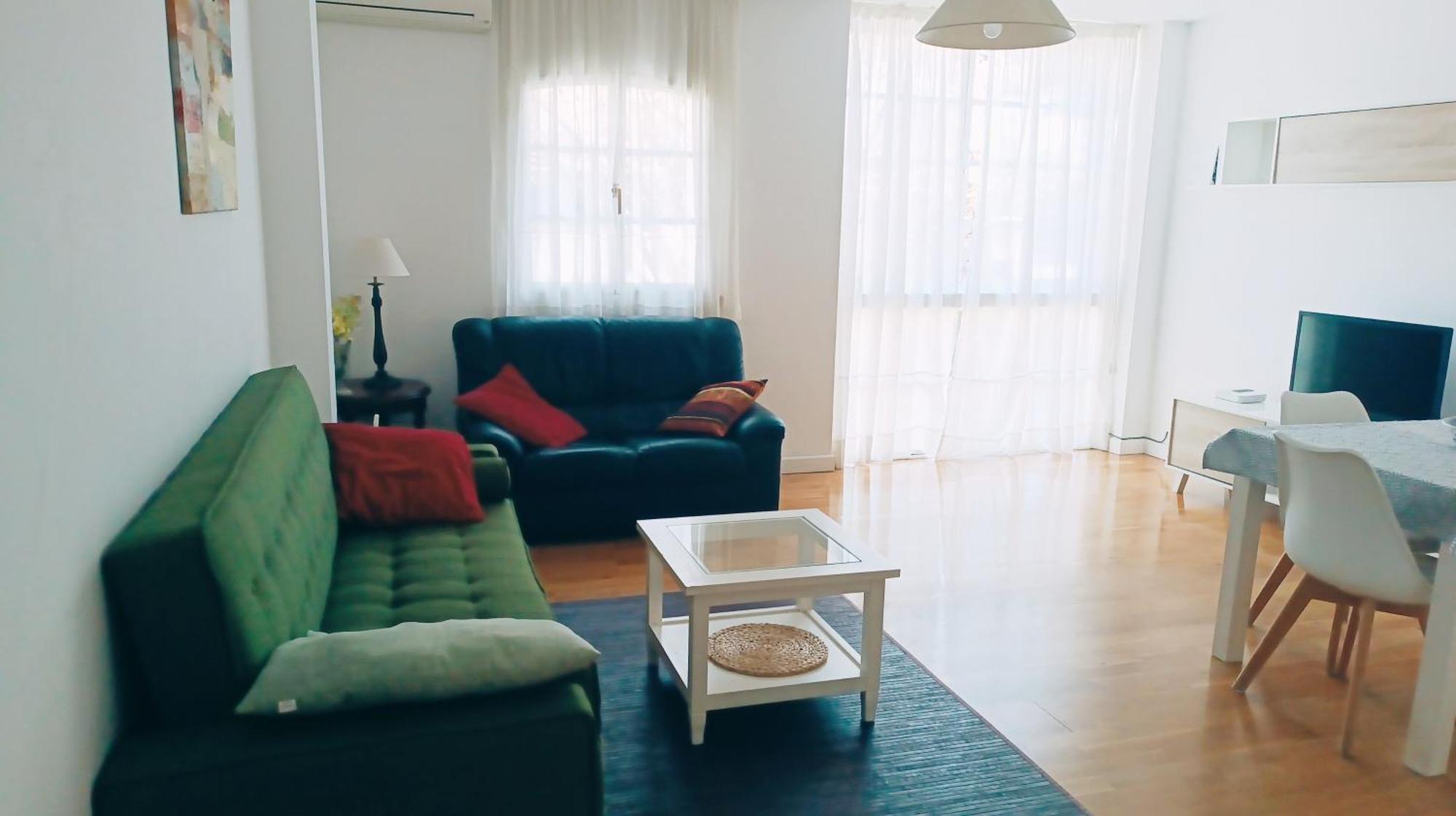 מאלגה Bolivia Beach Apartments מראה חיצוני תמונה